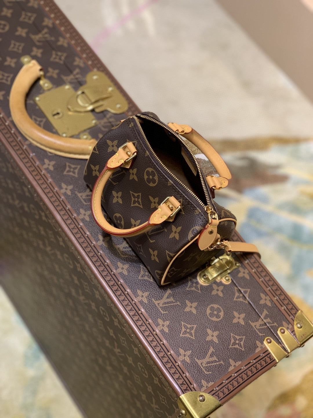 Louis Vuitton Nano Speedy Monogram Canvas For Women, Women’s Handbags, Shoulder Bags 6.3in/16cm Louis Vuitton M81085