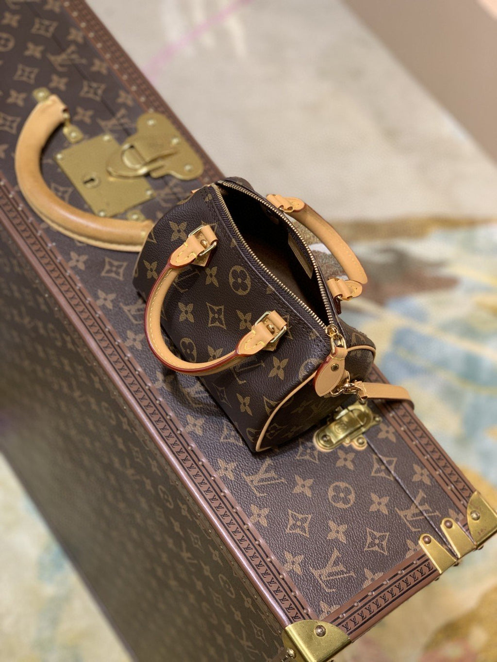 Louis Vuitton Nano Speedy Monogram Canvas For Women, WomenÂs Handbags, Shoulder Bags 6.3in/16cm LV M81085