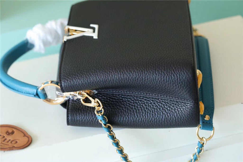 Louis Vuitton Capucines Taurillon Black/Blue For Women, WomenÃƒÂ¢Ã¢â€šÂ¬Ã¢â€žÂ¢s Bags, Shoulder And Crossbody Bags 10.6in/27cm Louis Vuitton