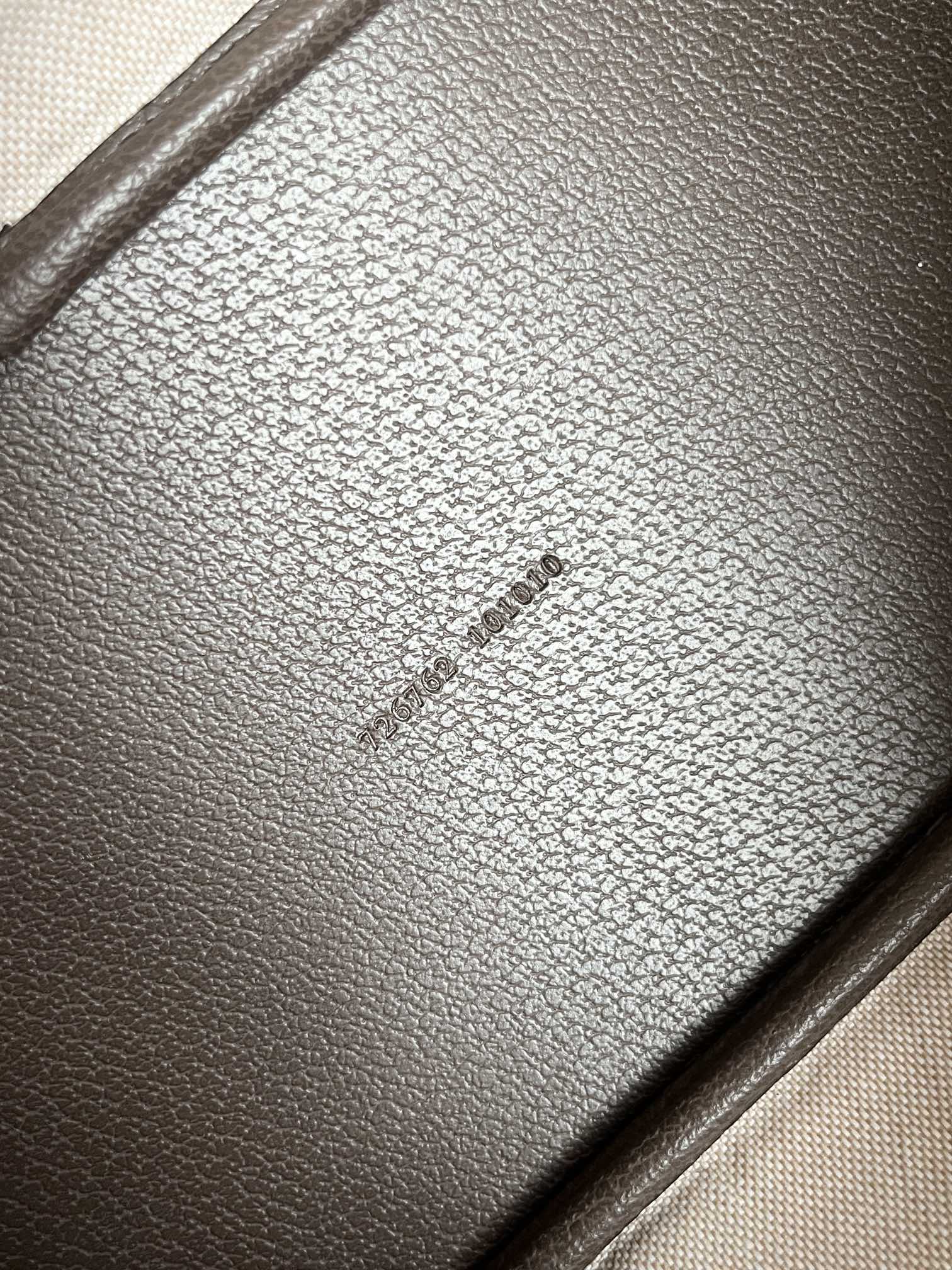 LB - Luxury Bags Gucci 582