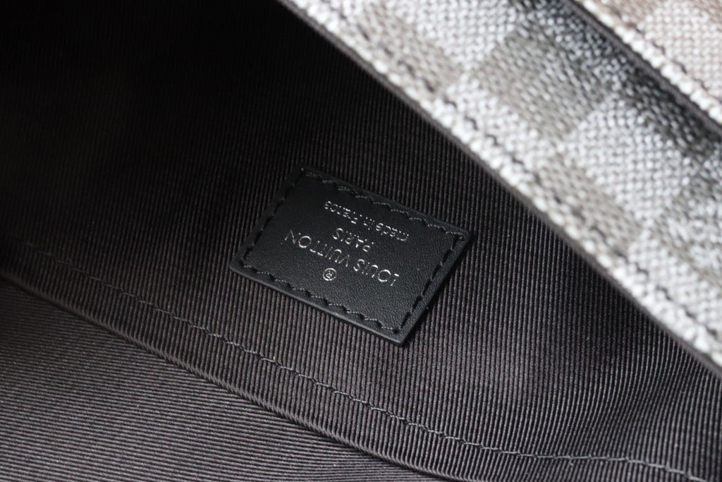Louis Vuitton Studio Messenger Damier Graphite Plaster For Men, Bags, Shoulder And Crossbody Bags 9.3in/25.3cm Louis Vuitton N50014