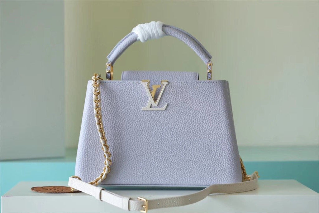 Louis Vuitton Capucines MM Taurillon Light Blue/ Creme For Women,  Shoulder And Crossbody Bags 31.5cm/12.4in Louis VuittonÃƒâ€šÃ‚Â 