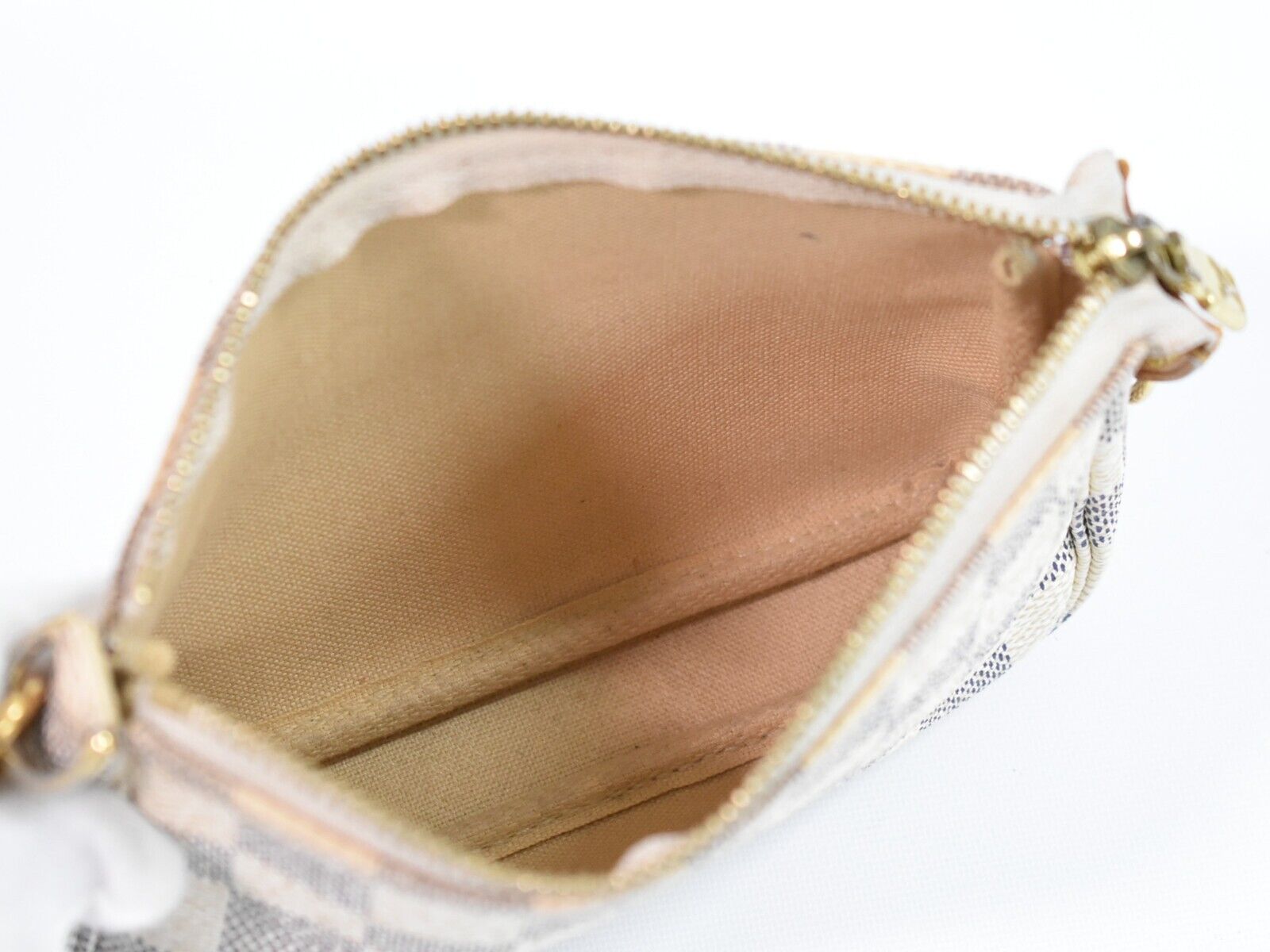 Louis Vuitton Pochette Accessoires  Canvas Clutch Bag