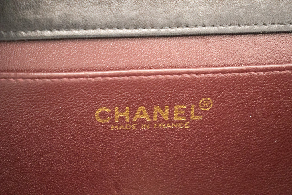CHANEL Full Flap Chain Shoulder Bag Clutch Black Quilted Lambskin j67