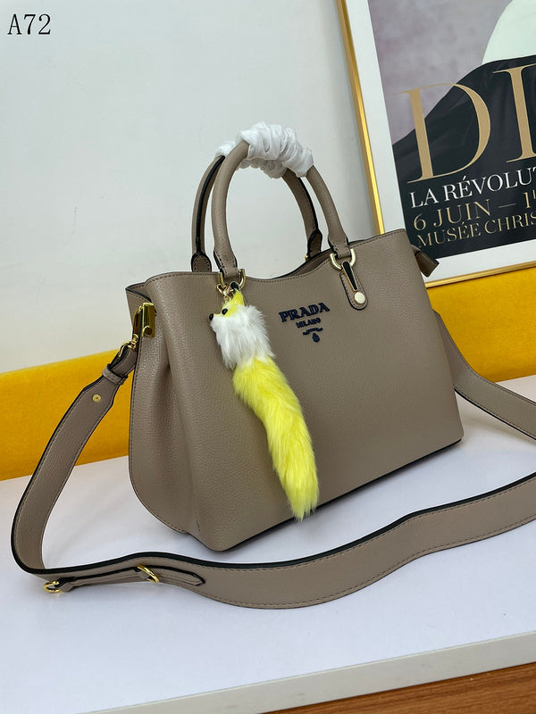 Barnes-Bags - Prada Bags - 901