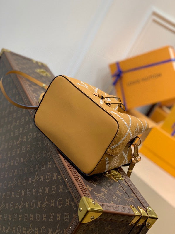 Louis Vuitton NeoNoe MM Bucket Bag Monogram Empreinte Arizona Brown For Women, WomenÃƒÂ¢Ã¢â€šÂ¬Ã¢â€žÂ¢s Handbags, Shoulder Bags 10.2in/26cm Louis Vuitton M46029