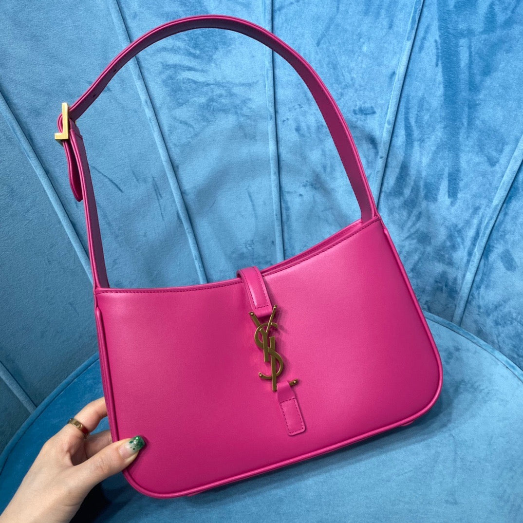Top Quality Le 5 Ã 7 Hobo Bag In Smooth Pink For Women 9in/23cm YSL 6572282R20W5623