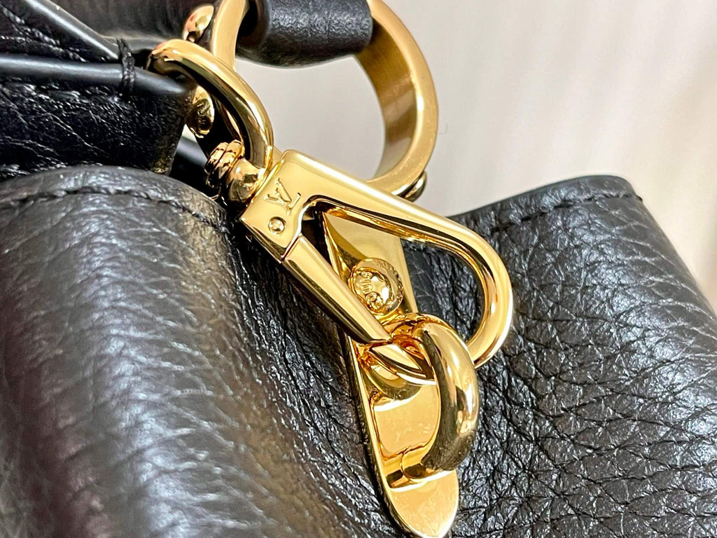 M59066 M48865 Capucines mini Shoulder Handbag BLACK