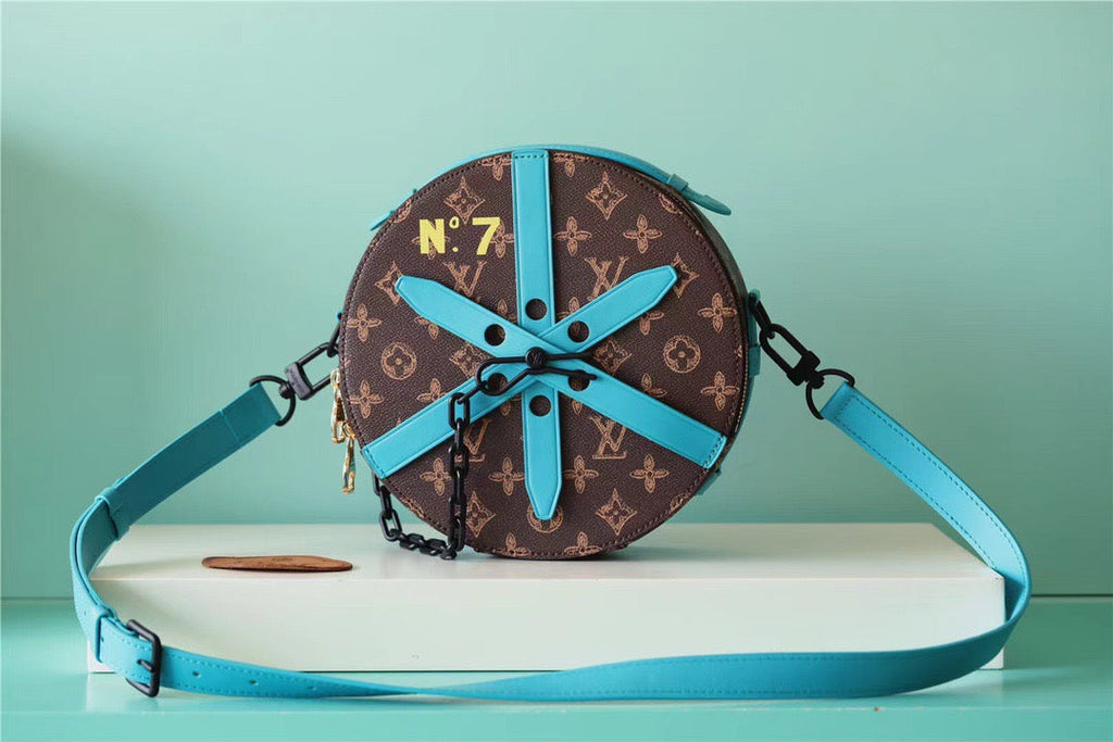 Louis Vuitton Wheel Box Monogram Canvas For Women, WomenÃƒÂ¢Ã¢â€šÂ¬Ã¢â€žÂ¢s Handbags, Shoulder Bags And Crossbody Bags 9.1in/23cm Louis VuittonÃƒâ€šÃ‚Â 