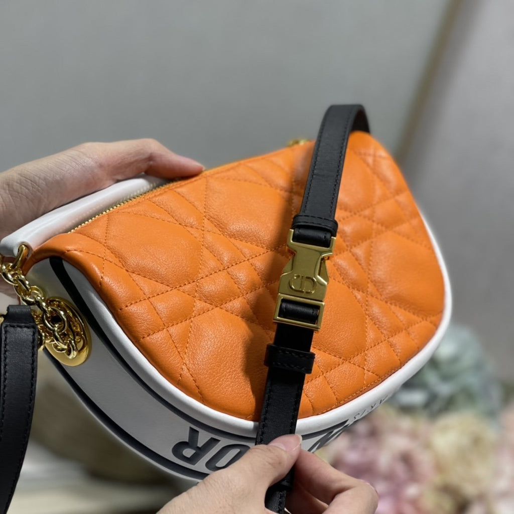 Dior Small Vibe Hobo Bag Fluorescent Orange Macrocannage, Orange Handbags, Crossbody Bags, 20cm CD M7200ODDO_M057