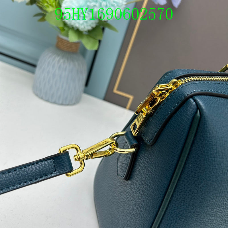 Prada Bags - The Luxera Bags  231