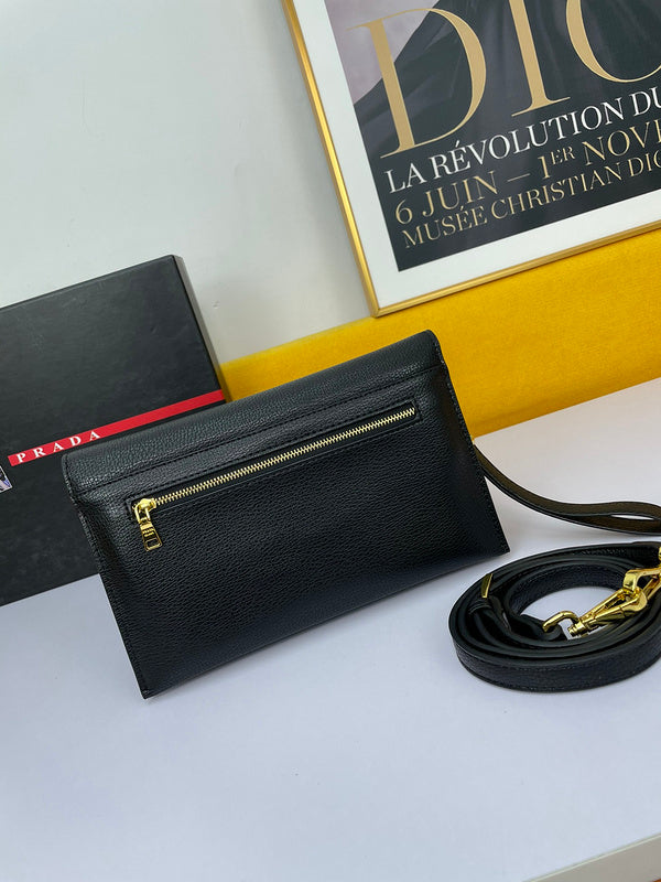 Barnes-Bags - Prada Bags - 996