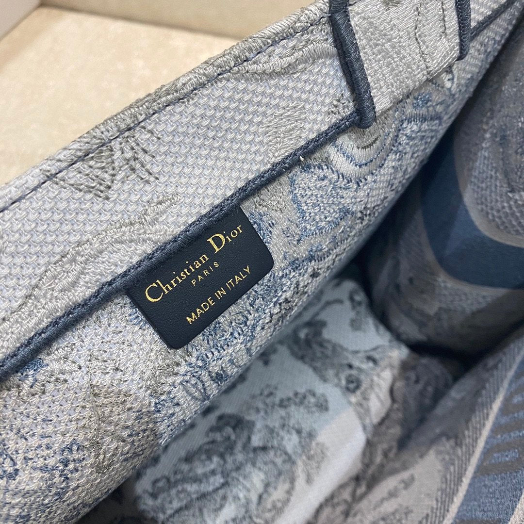 Dior MeDiorum Book Tote Blue Toile de Jouy Reverse Embroidery, Blue, For Women Women’s Handbags, Shoulder Bags, 36cm CD M1296ZRGO_M928