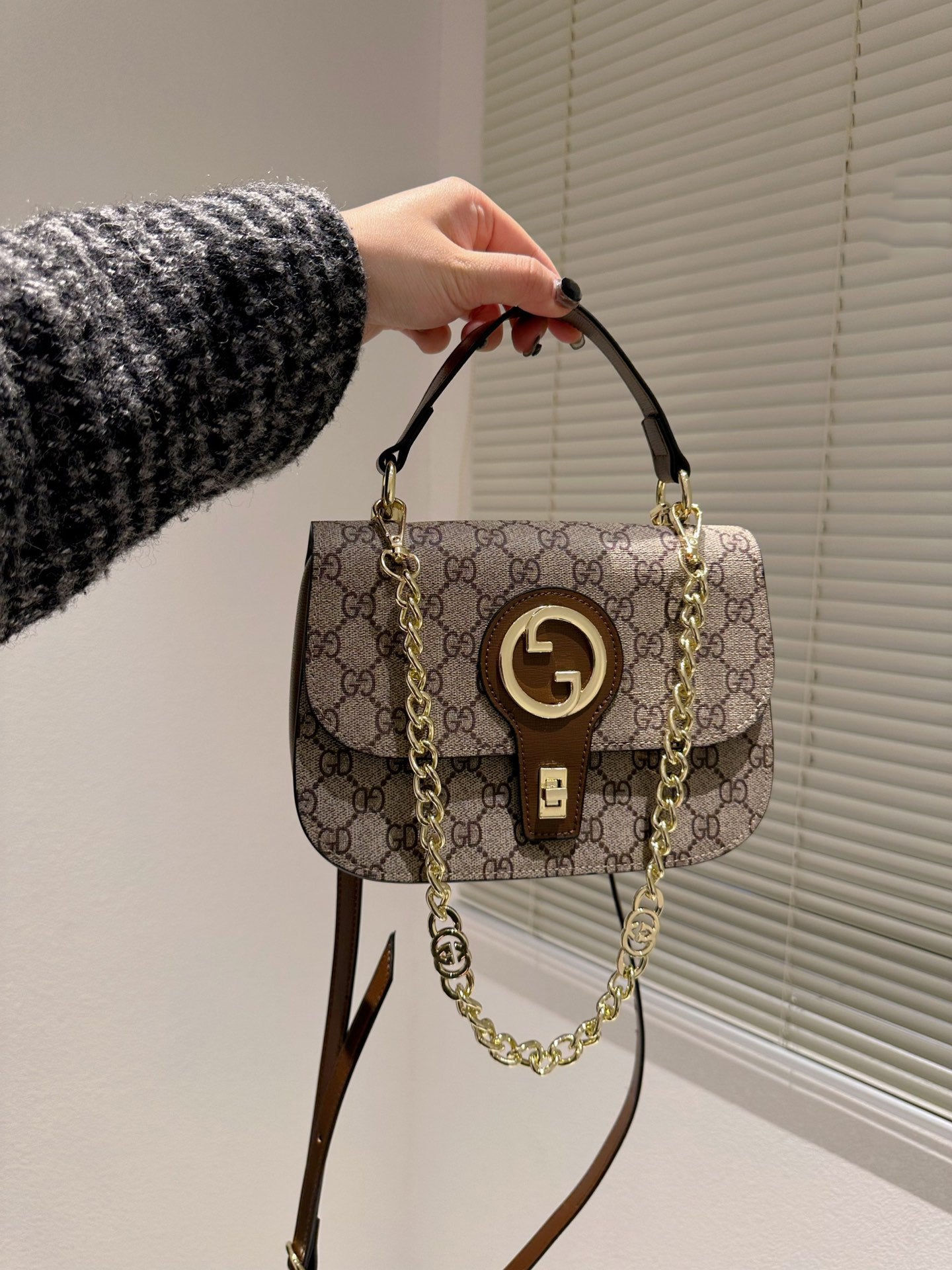 LB - New 1:1 rep  Bags Gucci 526