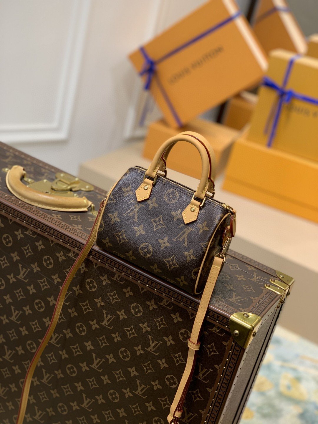 Louis Vuitton Nano Speedy Monogram Canvas For Women, WomenÃƒÂ¢Ã¢â€šÂ¬Ã¢â€žÂ¢s Handbags, Shoulder Bags 6.3in/16cm Louis Vuitton M81085