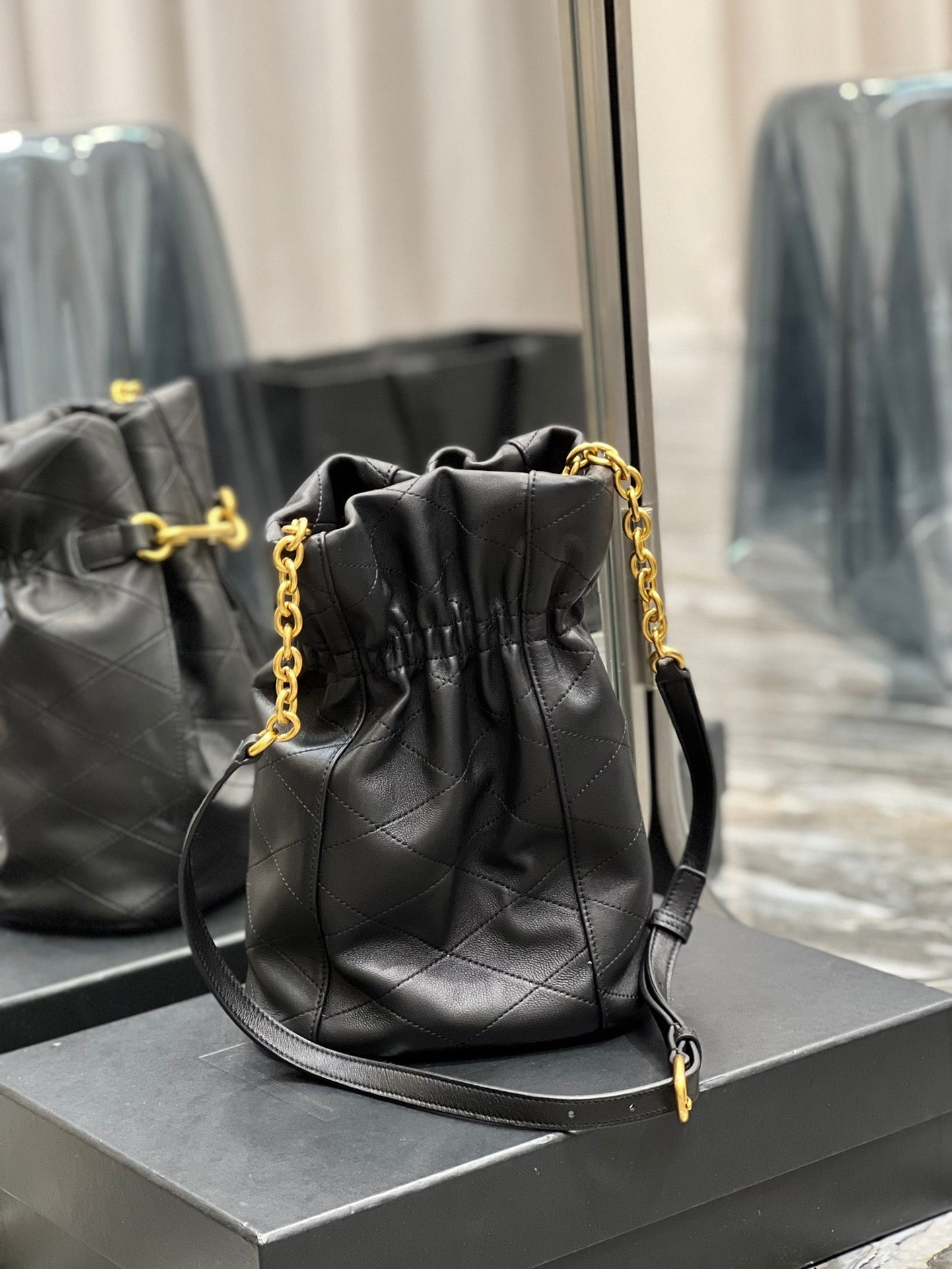 YSSL Le Maillon Bucket Bag Black For Women 10in/27cm YSL 686310AAAJK1000