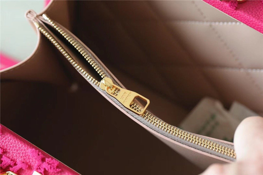 Louis Vuitton Valisette Tresor Monogram Empreinte Pink For Women, WomenÃƒÂ¢Ã¢â€šÂ¬Ã¢â€žÂ¢s Bags, Shoulder And Crossbody Bags 9.4in/24cm Louis Vuitton