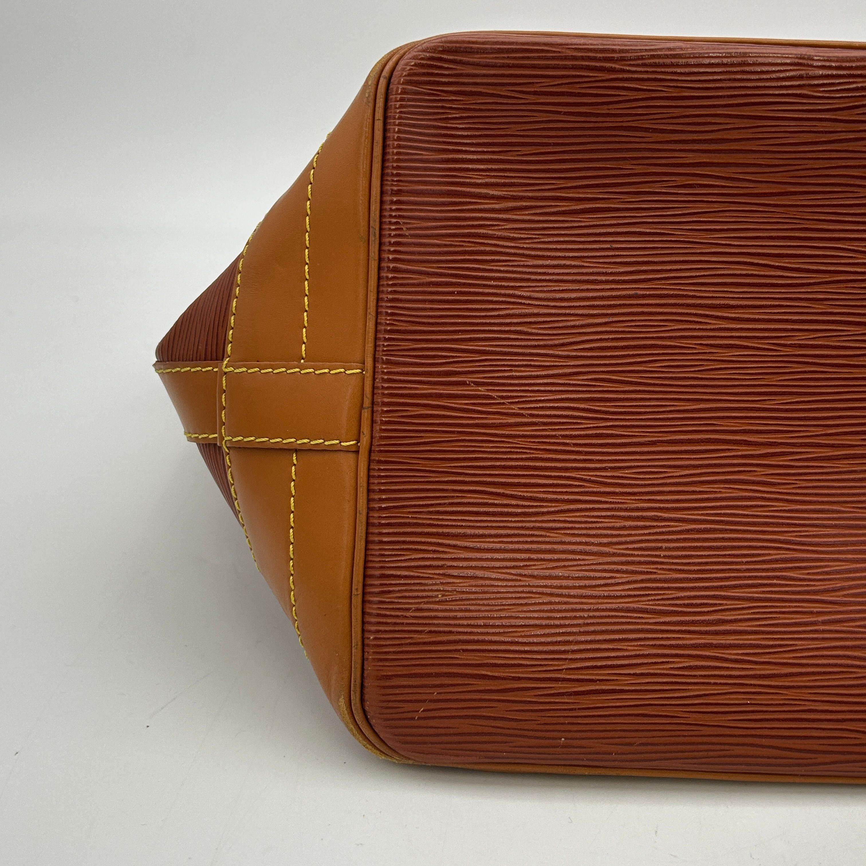 LOUIS VUITTON Epi Noe Shoulder Bag Kenya Brown 2101217551328