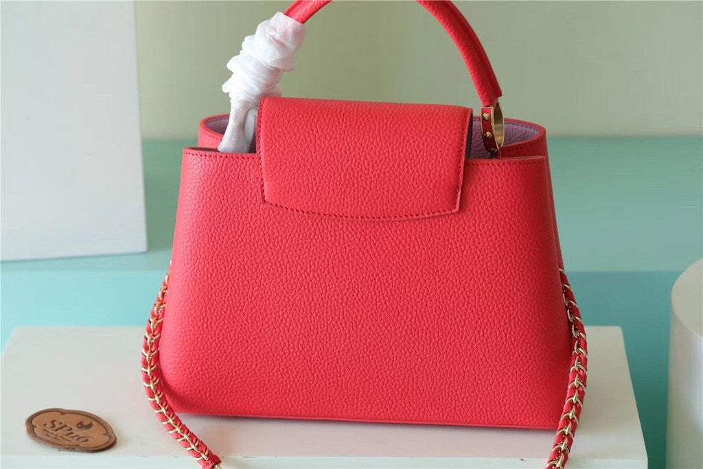 Louis Vuitton Capucines MM Taurillon Red For Women, WomenÃƒÂ¢Ã¢â€šÂ¬Ã¢â€žÂ¢s Bags, Shoulder And Crossbody Bags 12.4in/31.5cm Louis VuittonÃƒâ€šÃ‚Â 