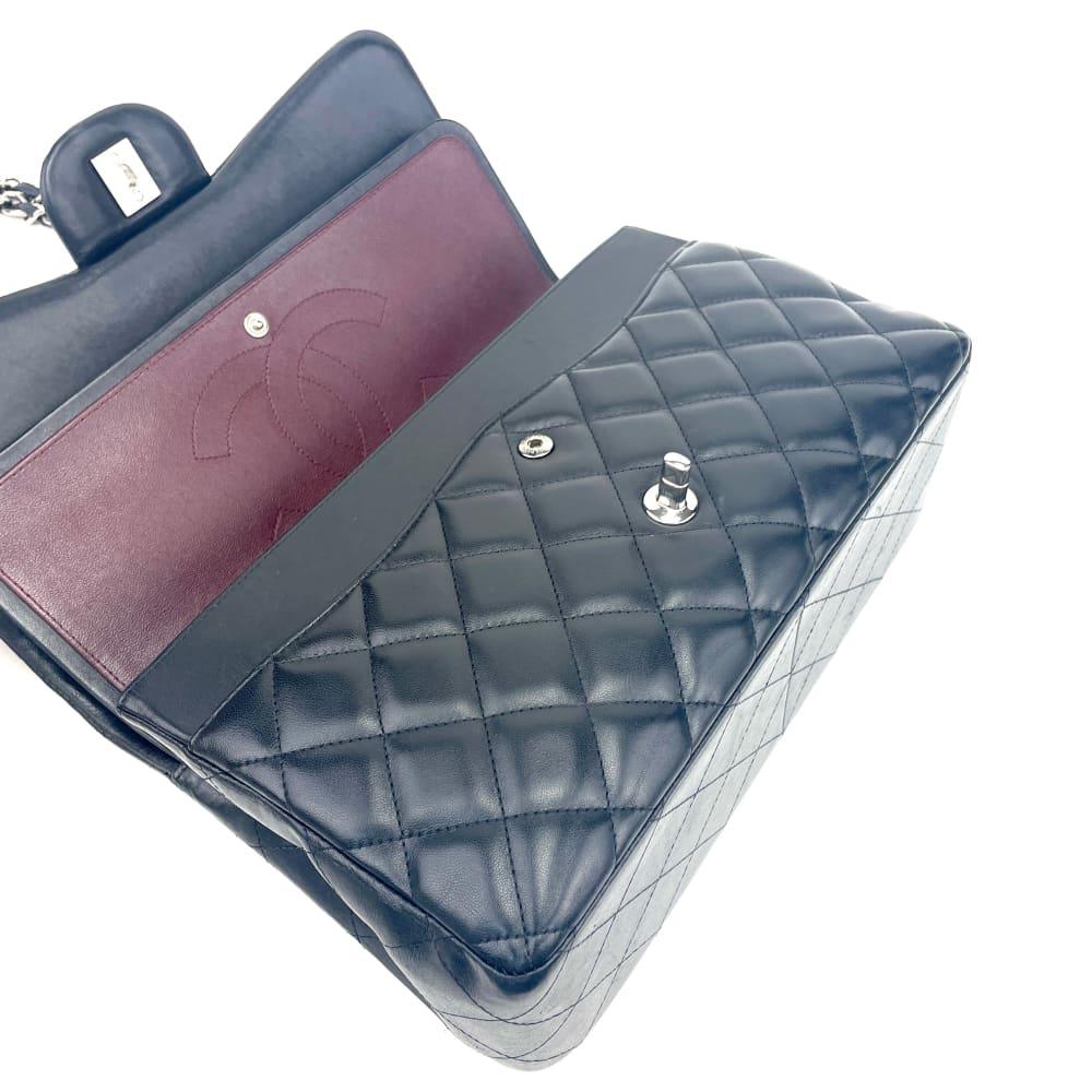 CHANEL 2010-2011 Classic Jumbo Double Flap Lambskin Bag w/SiLouis Vuittoner