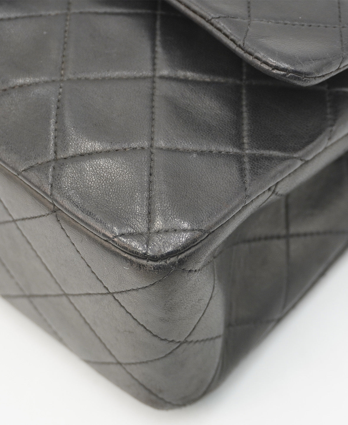 Medium Vintage Classic Double Flap GHW Black