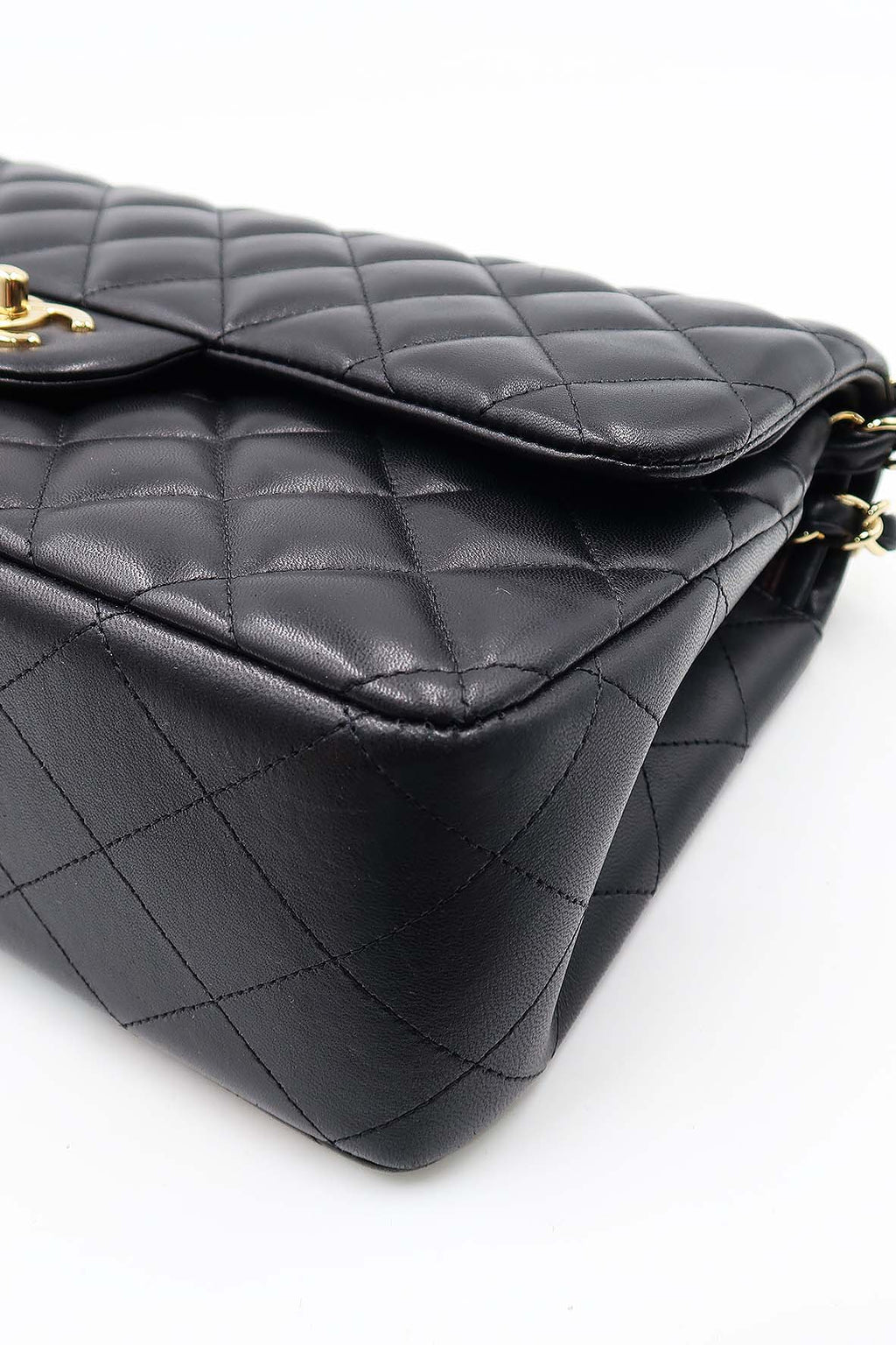 Quilted Lambskin Jumbo Classic Flap Bag with Gold Hardware Black
