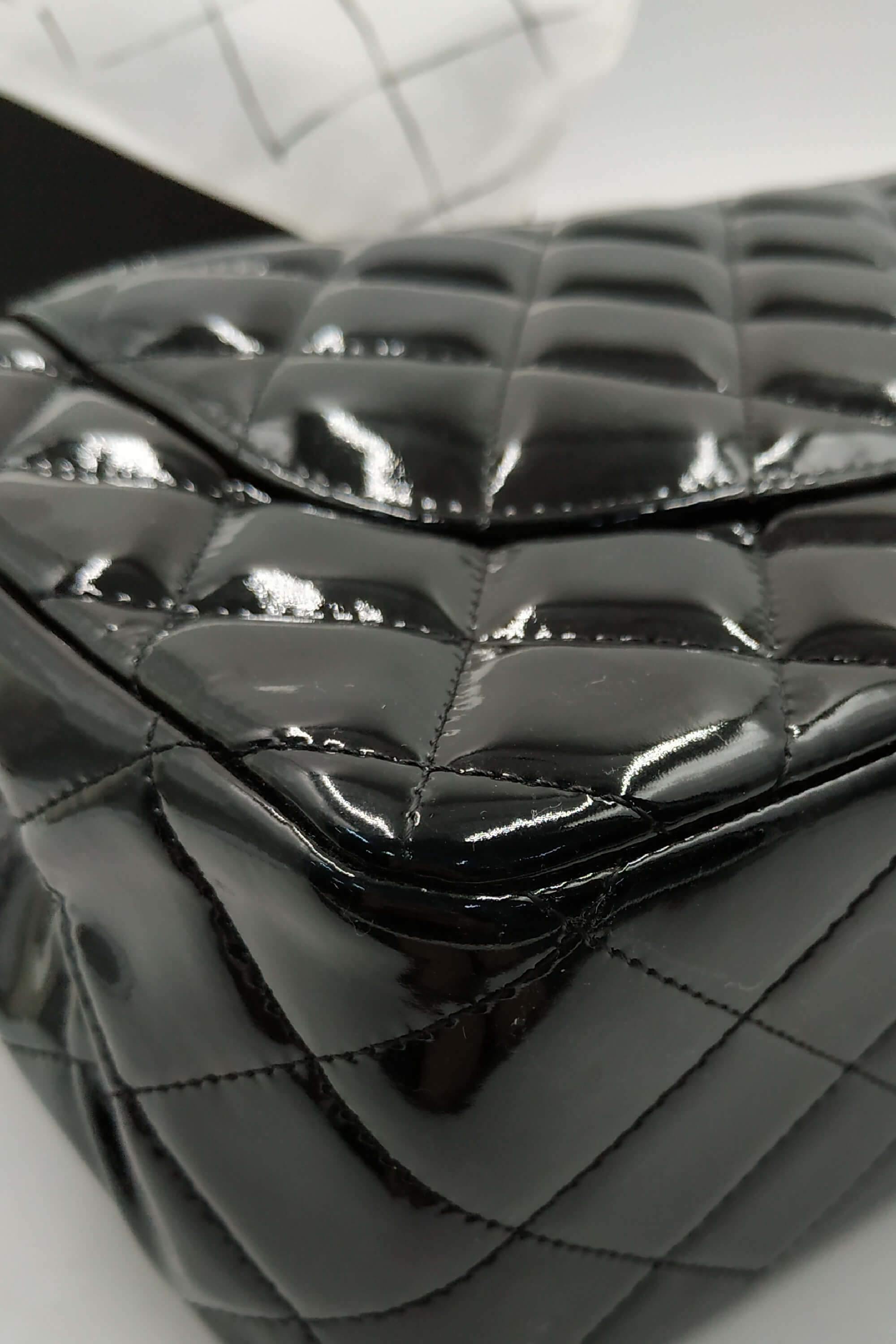 Quilted Patent Jumbo Classic Flap Bag with SiLouis Vuittoner Hardware Black