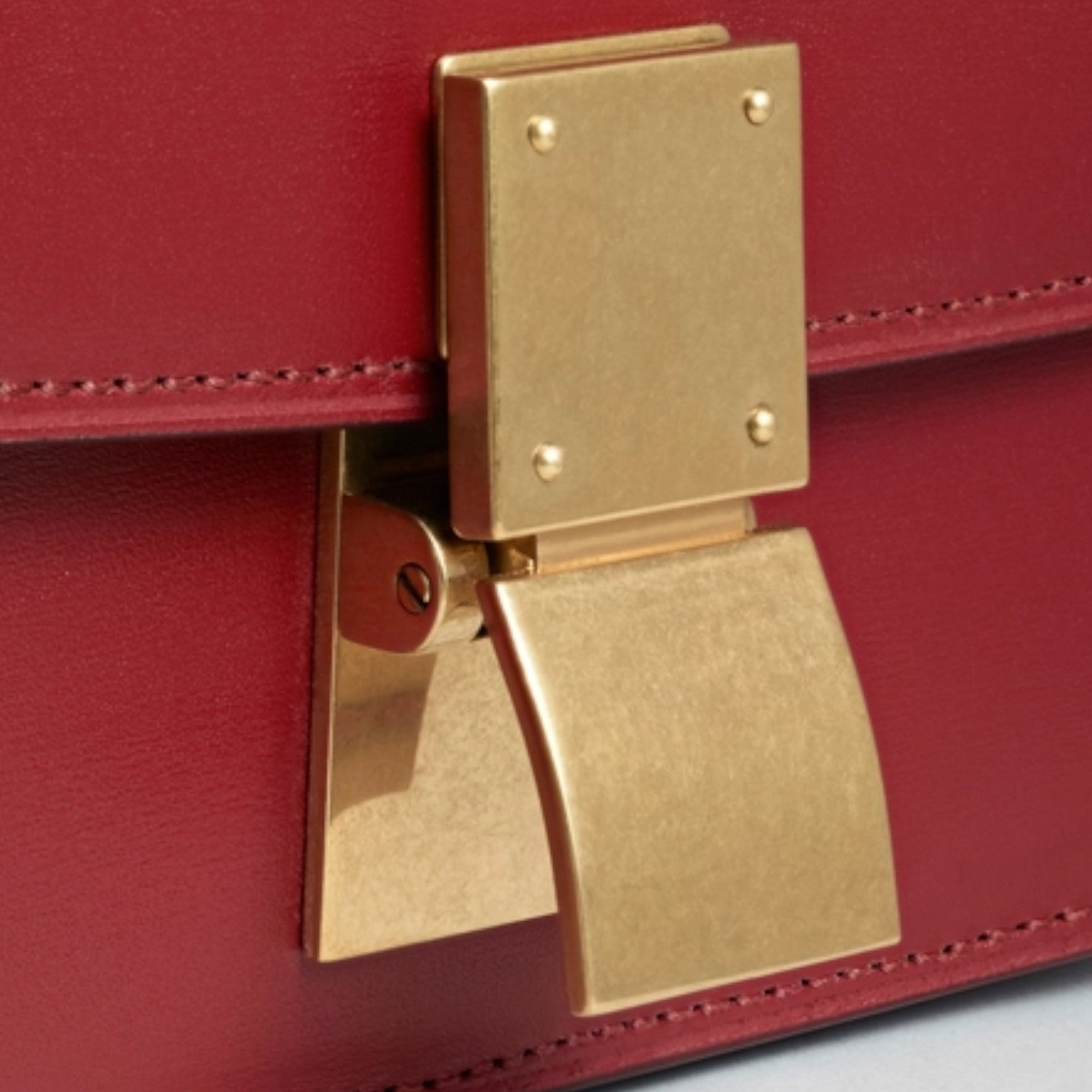 MEDIUM CLASSIC BAG