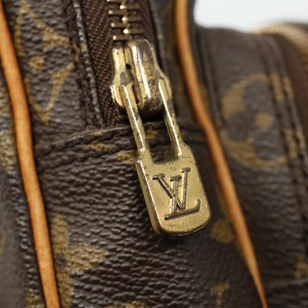 LOUIS VUITTON Monogram Mini Amazon Shoulder Bag M45238 LV Auth cl724