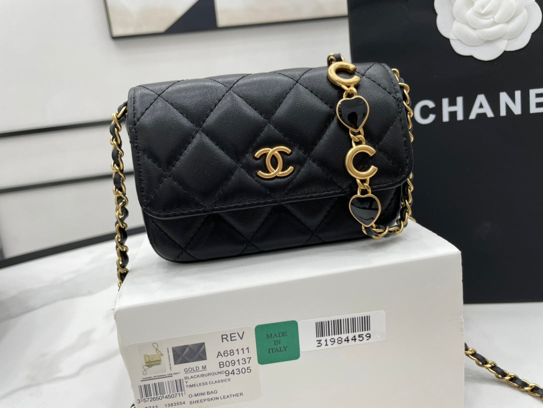 Chanel Classic Distressed Black For Women, Women’s Bags 4.7in/12cm