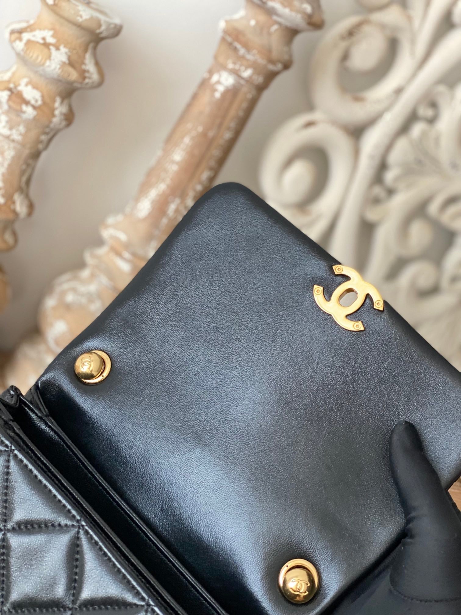Chanel Classic Diamond Flap Bag Black For Women, Women’s Bags 9.1in/23cm