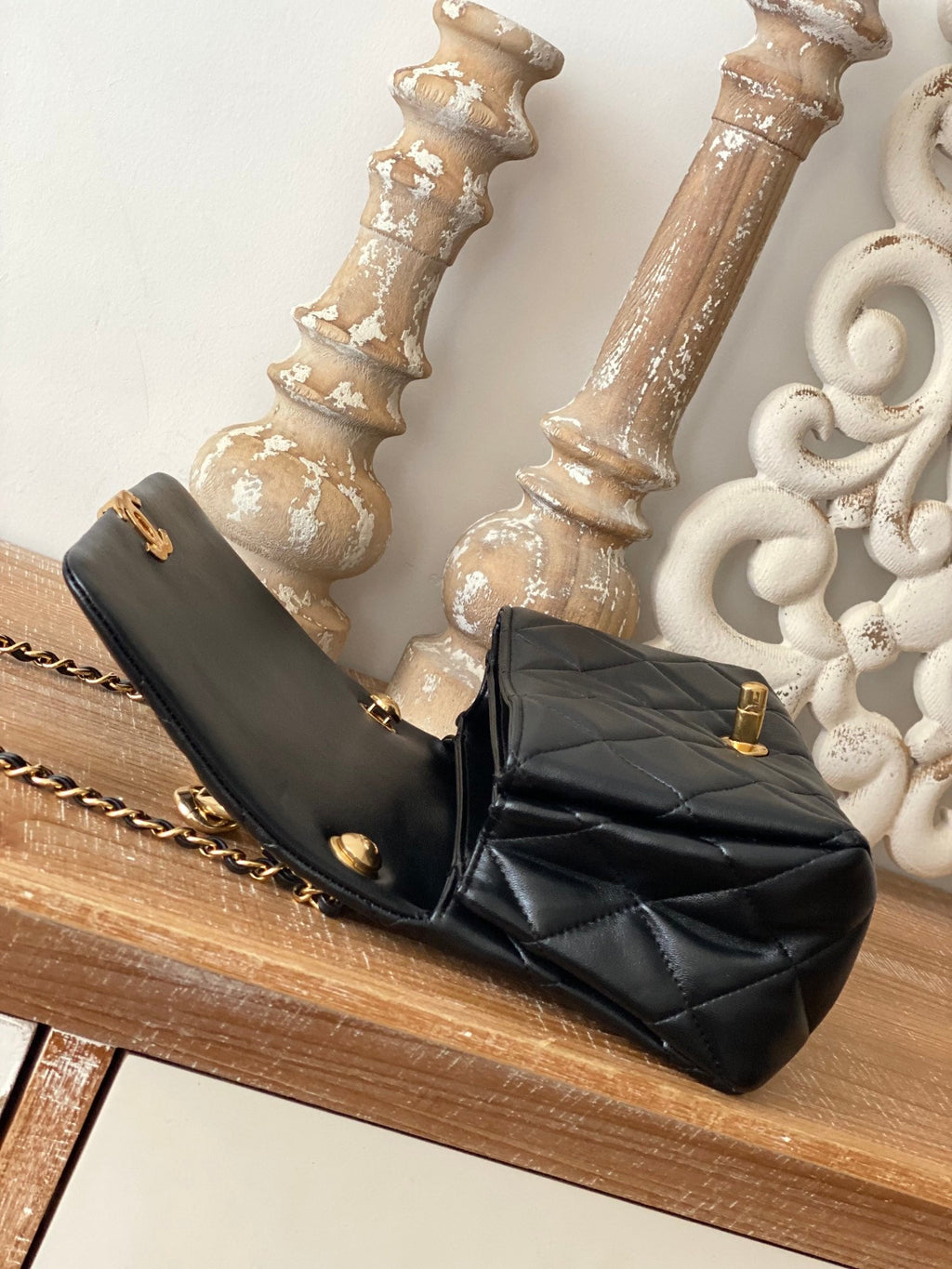 Chanel Classic Diamond Flap Bag Black For Women, Women’s Bags 9.1in/23cm