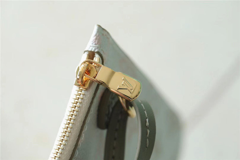 Louis Vuitton Neverfull MM Monogram Canvas Sunset Khaki For Women,  Shoulder and Crossbody Bags 12.2in/31cm Louis Vuitton M59859