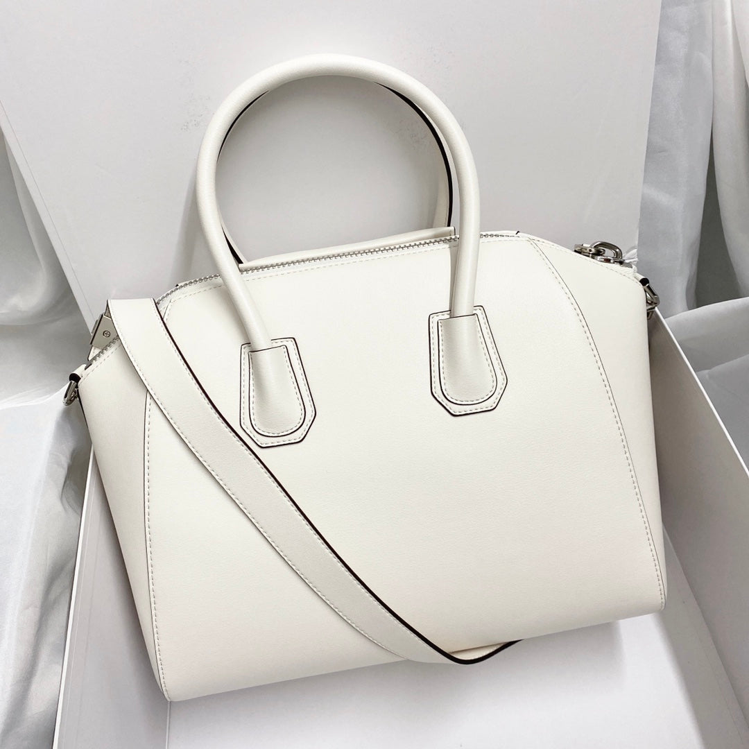 gv Antigona Bag White For Women, Handbags, Shoulder Bags 13in/33cm GVCÃ‚Â 