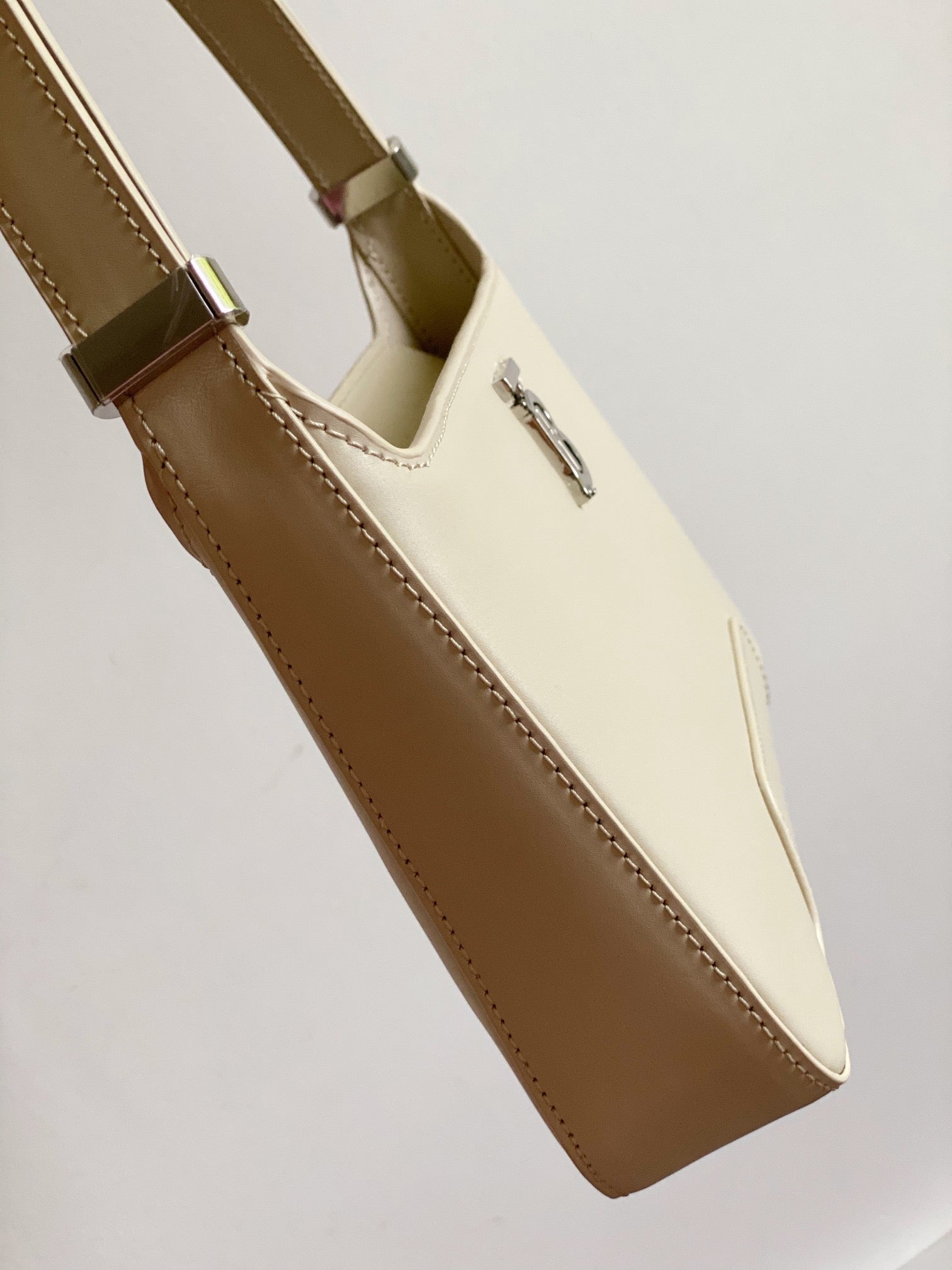 Thomas Shoulder Bag Monogram White For Women, Bags 5.5in/14cm 80462501