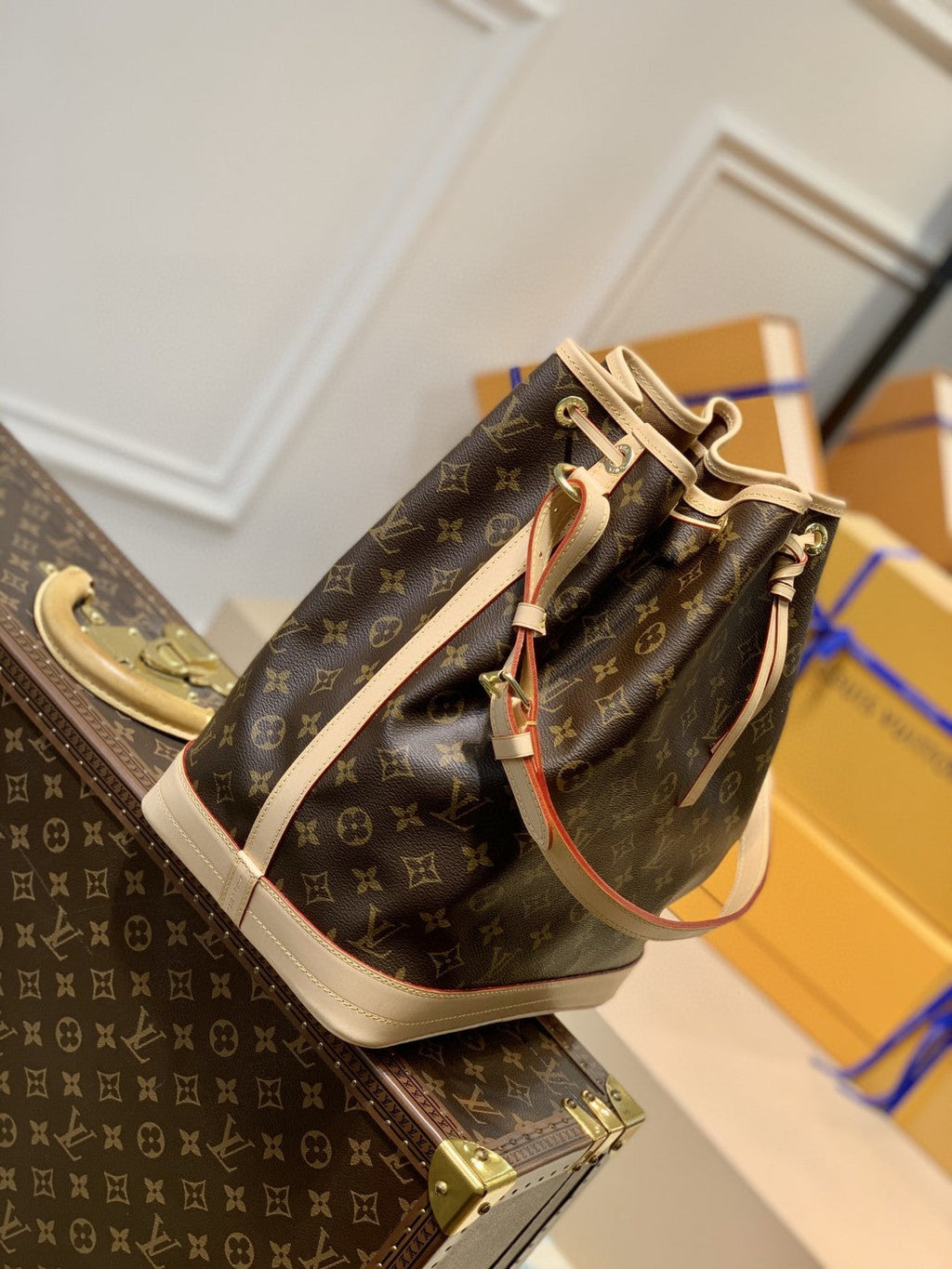Louis Vuitton NoÃƒÆ’Ã‚Â© Bucket Bag Monogram Canvas For Women,  Shoulder Bags 13.4in/36cm Louis Vuitton M42224