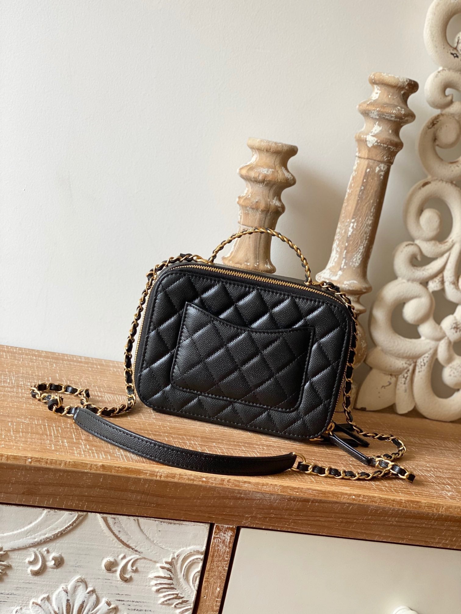 ChanelÃ‚Â Small Vanity Case Gold Hardware Black For Women Handbags, Shoulder Bags 5.9in/15cm AS3228 B08008 94305