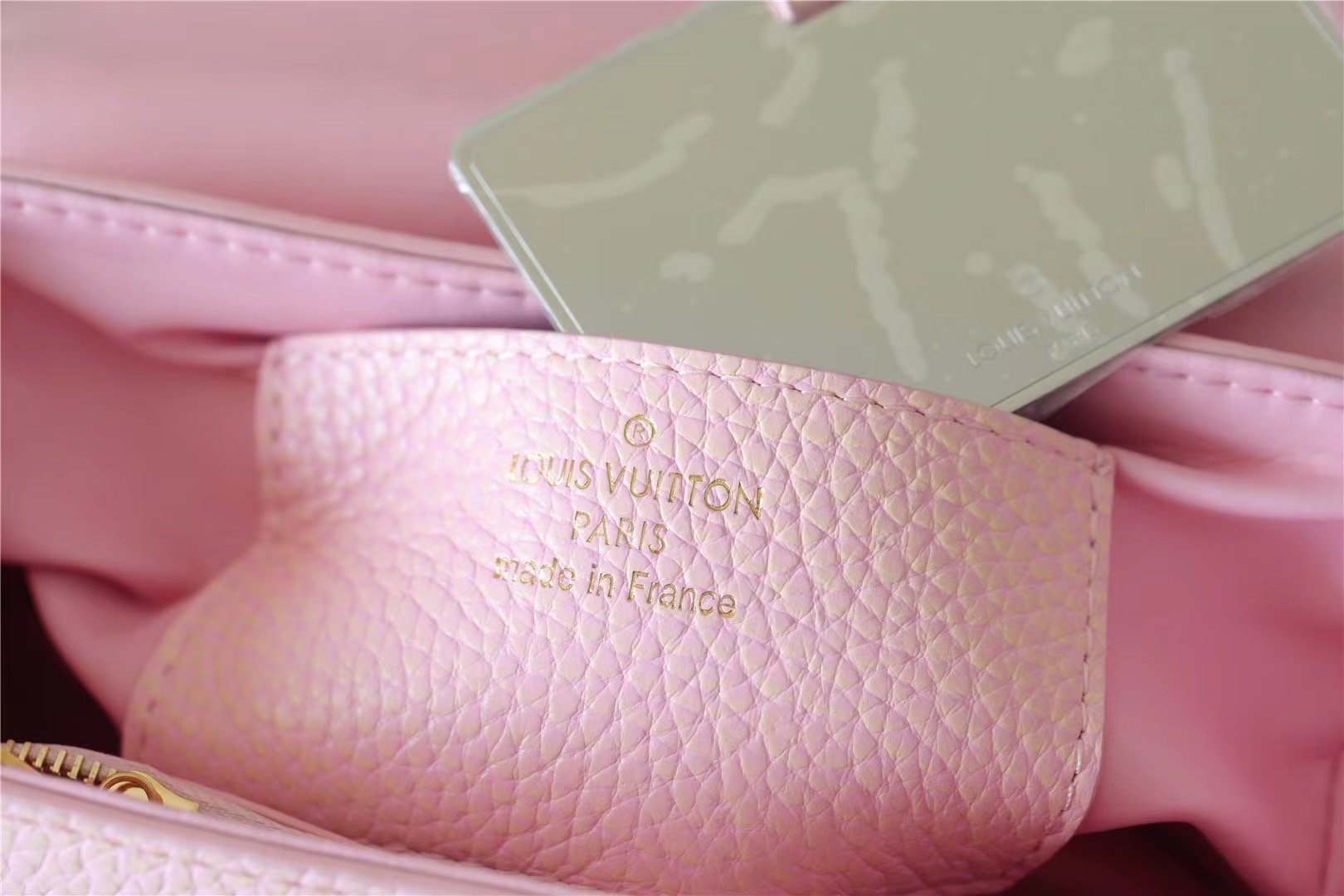 Louis Vuitton Twist PM Grain Pink For Women,  Shoulder And Crossbody Bags 7.5in/19cm Louis Vuitton M20699