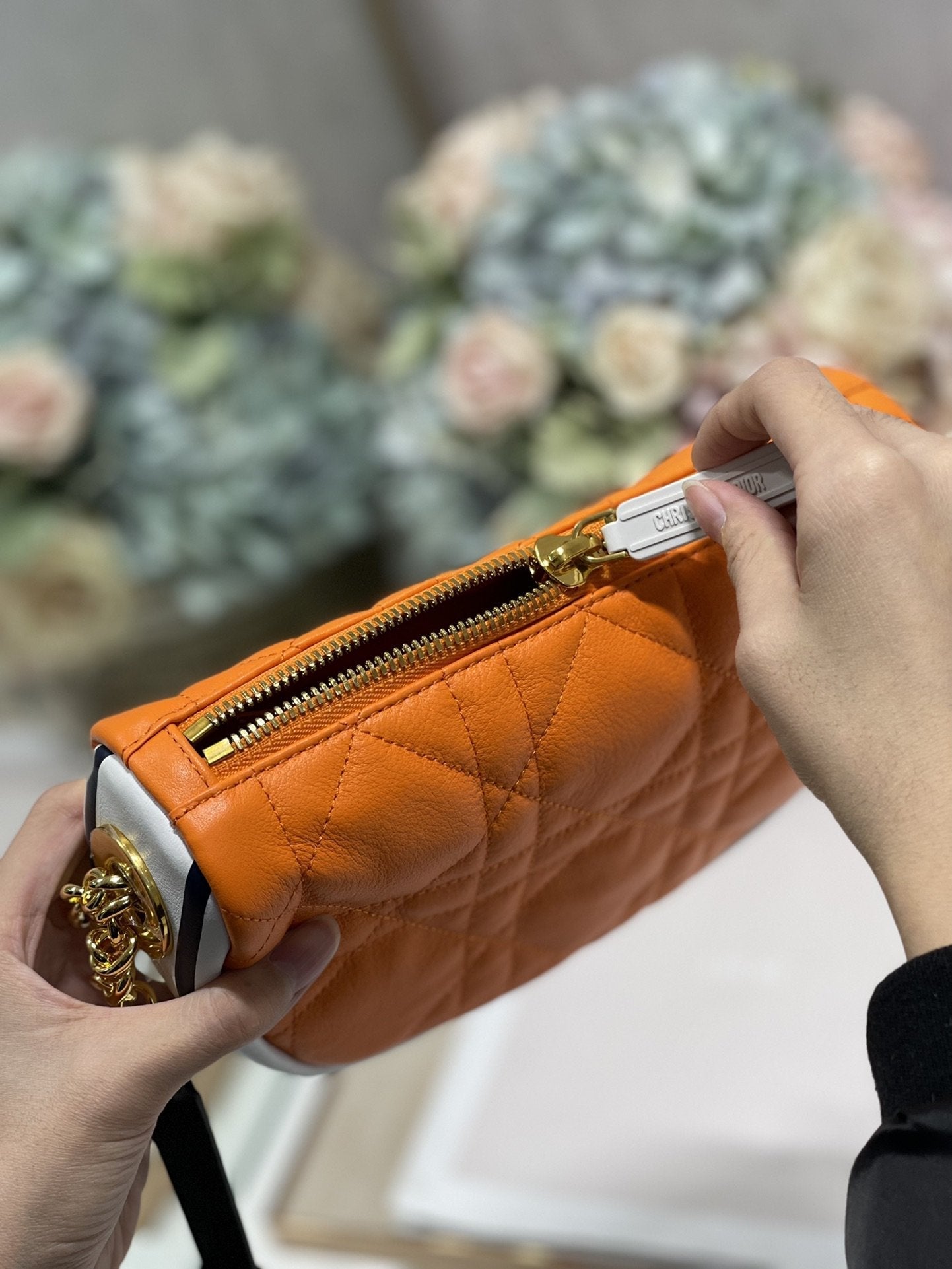 Dior Small Vibe Hobo Bag Fluorescent Orange Macrocannage, Orange Handbags, Crossbody Bags, 20cm CD M7200ODDO_M057