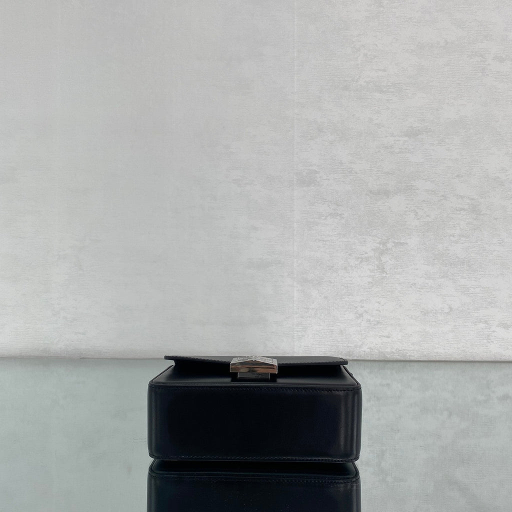 gv Small 4G Bag Black For Women, Handbags, Shoulder Bags 6.5in/16.5cm GVC GLAMI50HDB15S-001