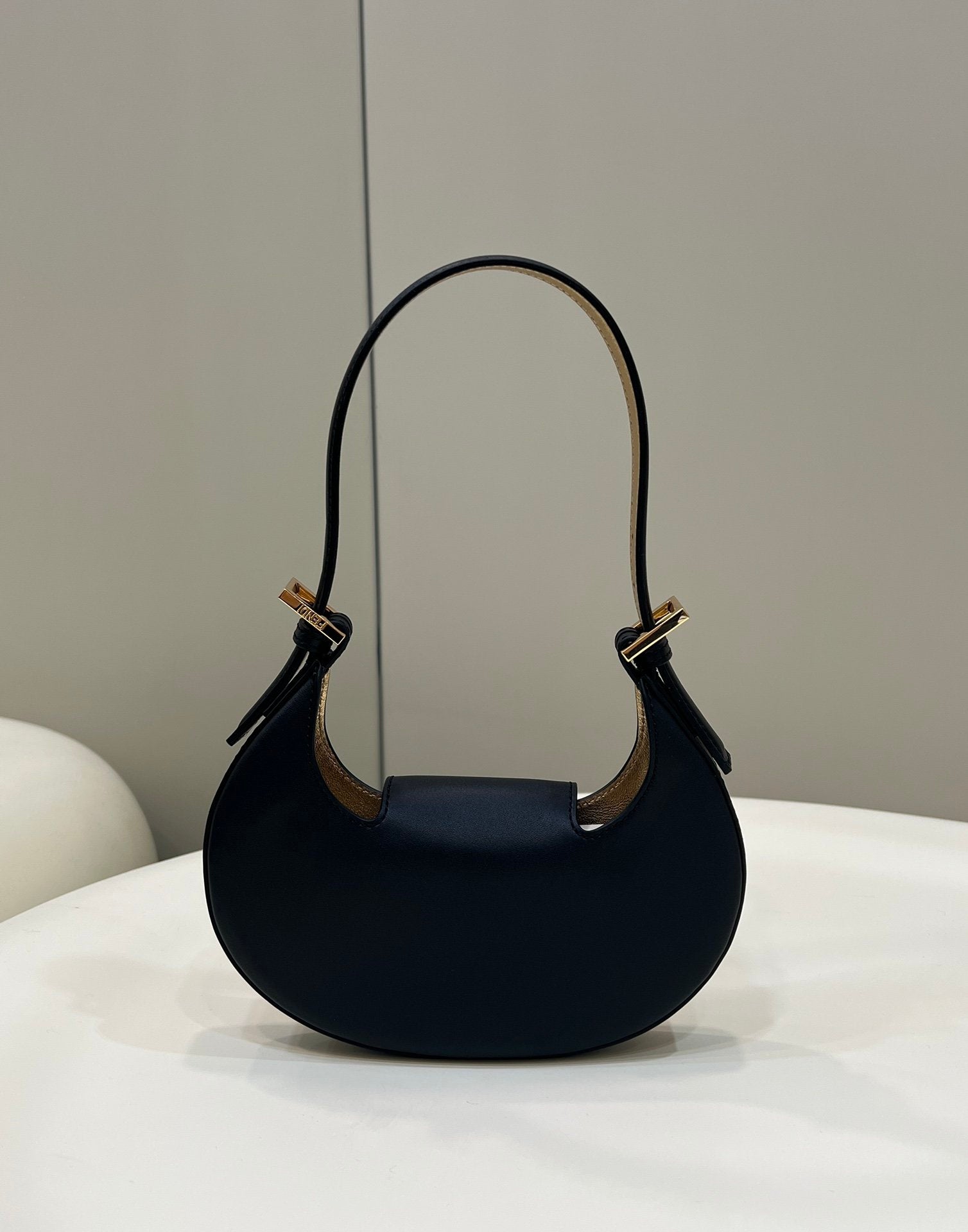 Cookie Black For Women, Women’s Handbags, Shoulder Bags 7.4in/19cm FF 8BS065AAIWF0KUR
