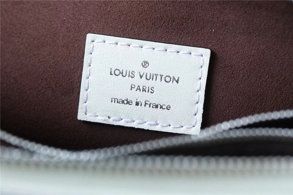 Louis Vuitton Coussin PM High Shiny Alligator White For Women,  Shoulder And Crossbody Bags 10.2n/26cm Louis Vuitton