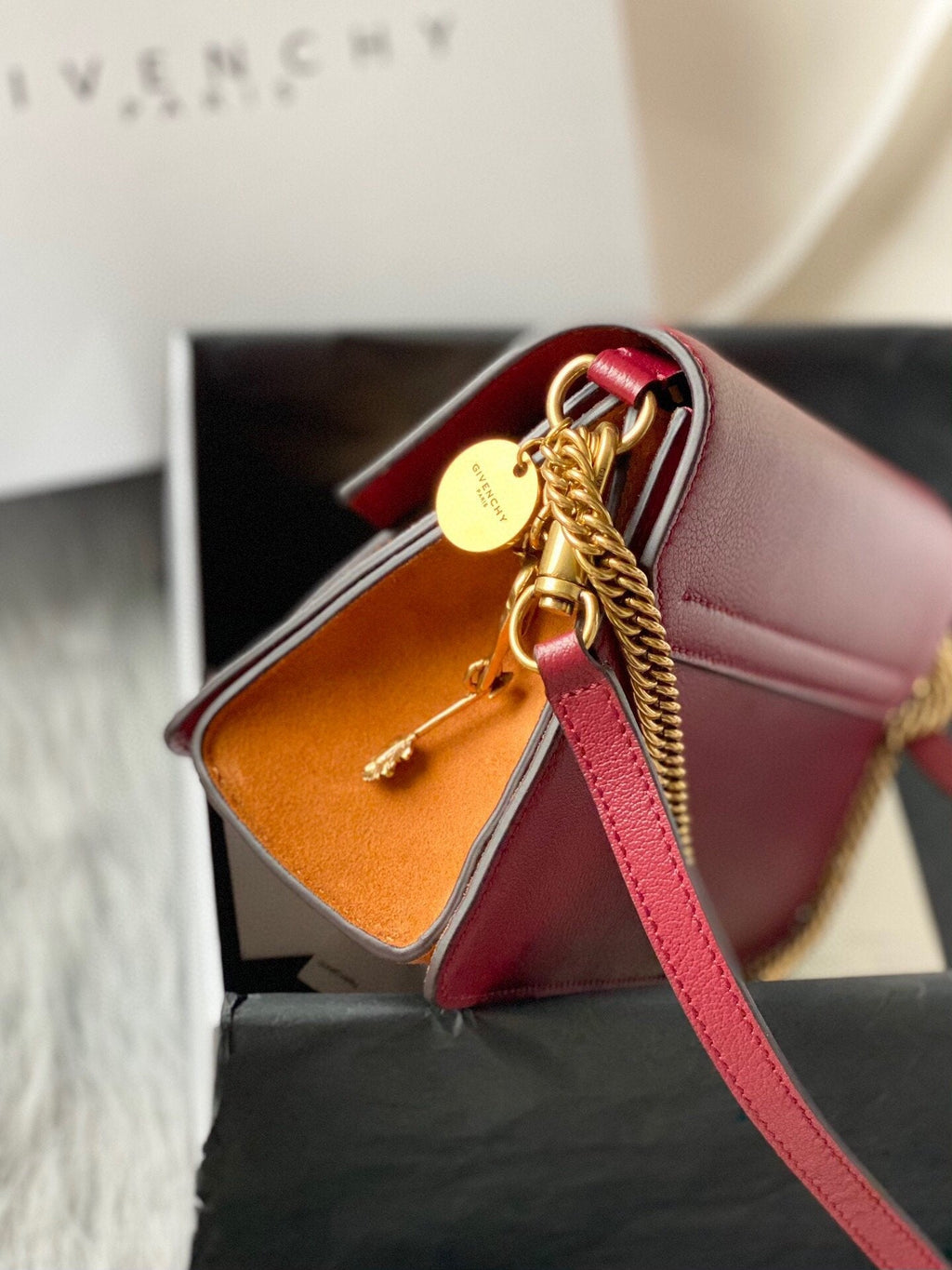 gv GV3 Bag Caramel Brown/ Red For Women, Handbags, Shoulder Bags 11.4in/29cm GVC