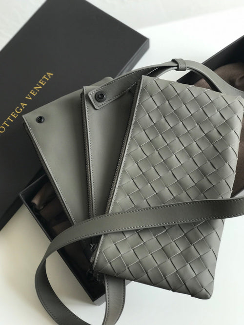 Bottega Veneta Crossbody Bag Gray, For Women, Bags 10.2in/26cm