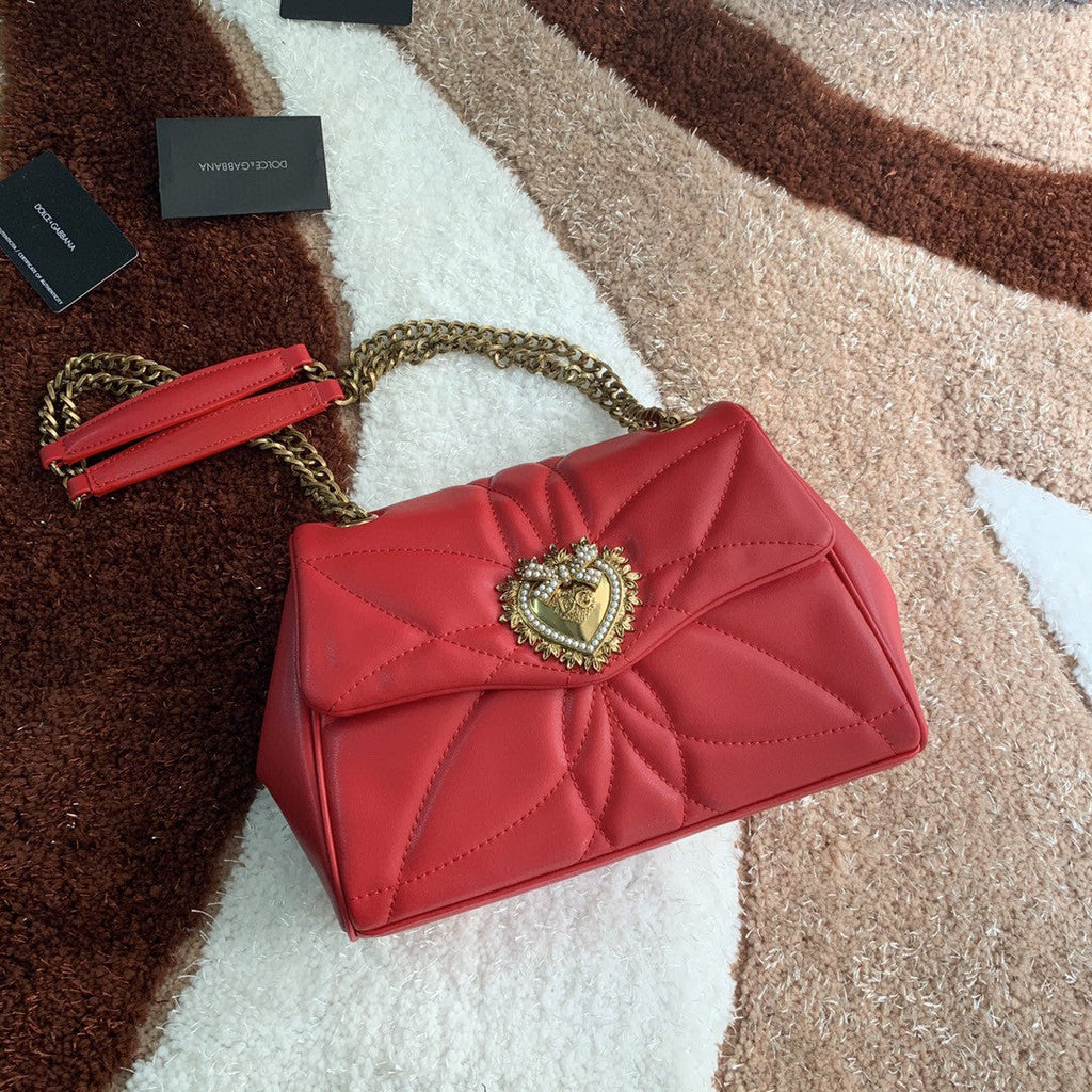 DG MeDiorum Devotion Shoulder Bag In Quilted Nappa Red For Women 10.2in/26cm DG