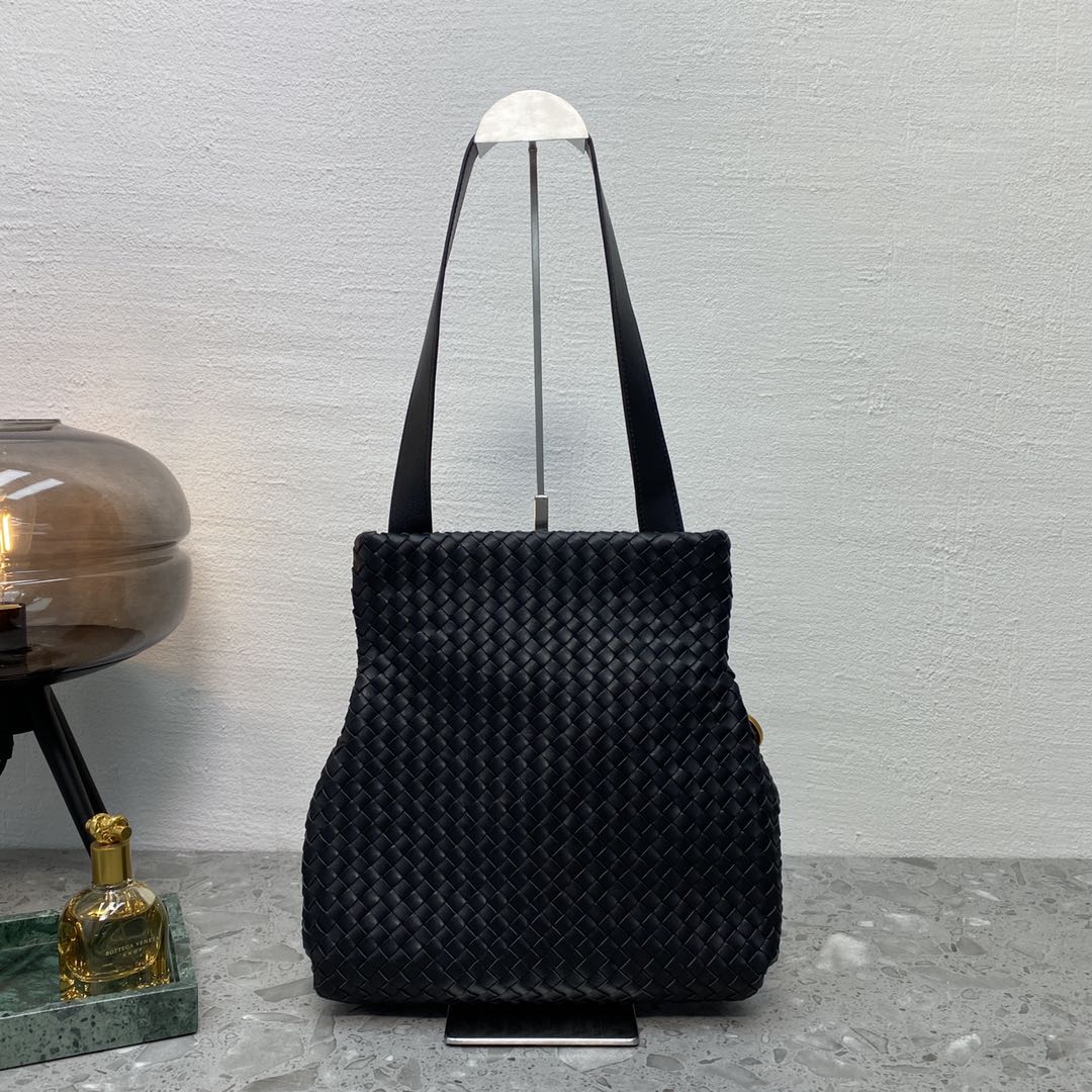 Intrecciato Shoulder Bag Black, For Women, Women Bags 10.2in/26cm