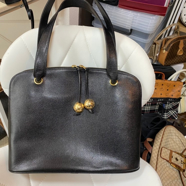 Chanel Vintage Black Leather Shoulder Bag Medium