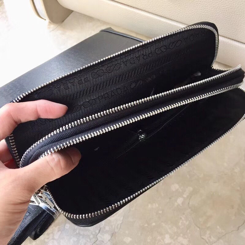 Barnes-Bags - Prada Bags - 913