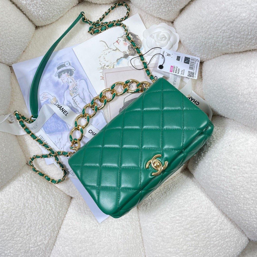 ChanelLarge GlamIap Bag Gold Hardware Green For Women Handbags, Shoulder Bags 9.1in/23cm AS3367