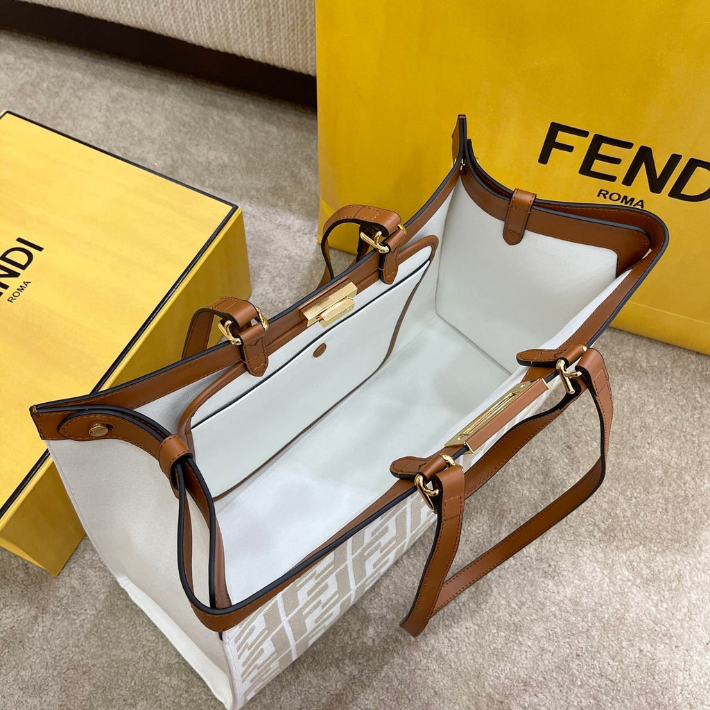 Peekaboo X-tote Bag White Canvas For Women, Women’s Handbags, Shoulder Bags 16.1in/41cm FF 8BH374